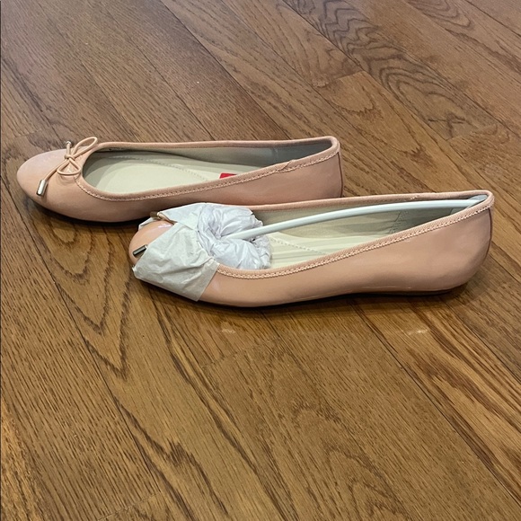Alfani Women's Light Pink Ballet Flats - Picture 5 of 9